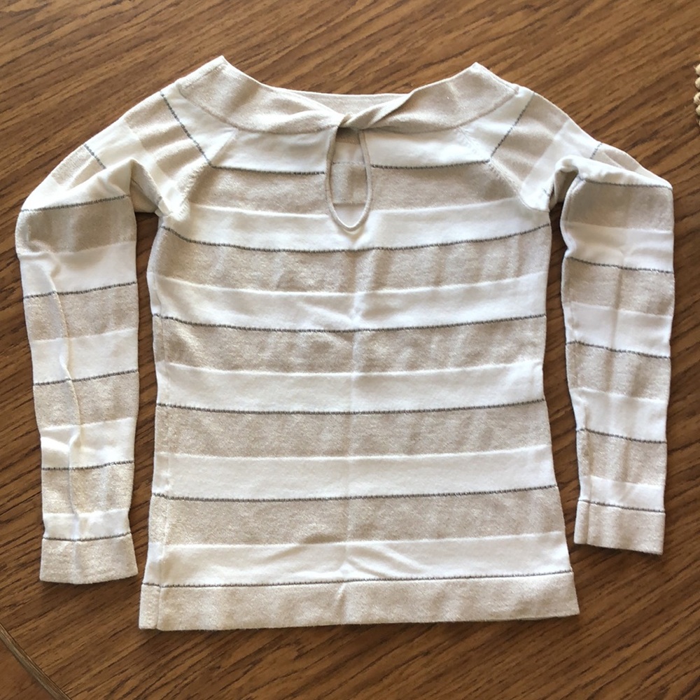 WHBM Knit Top - Picture 2 of 4